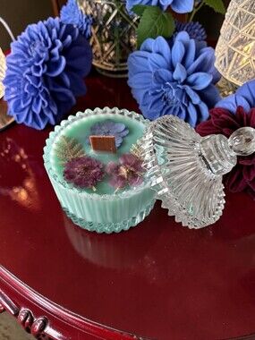 Hand Crafted , Wicked Worthy Wax, Delicate Flower 3 oz candle